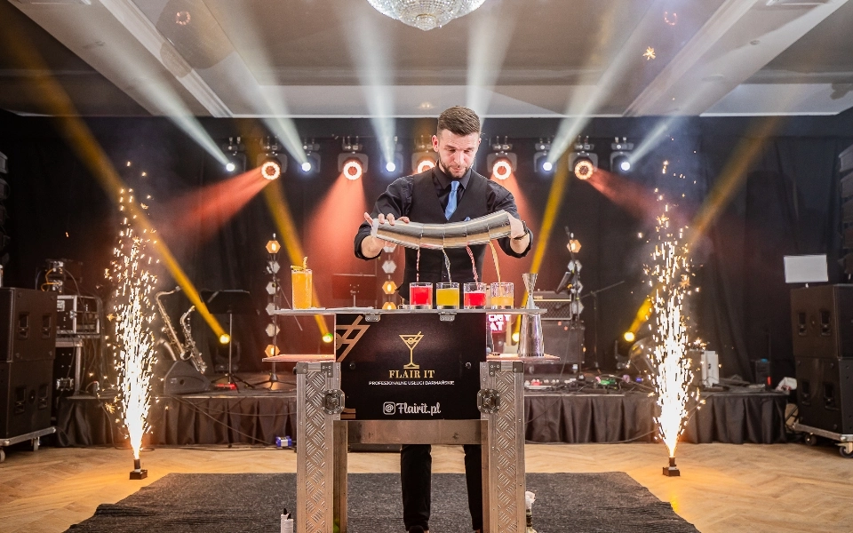 przedstawienie barmańskie